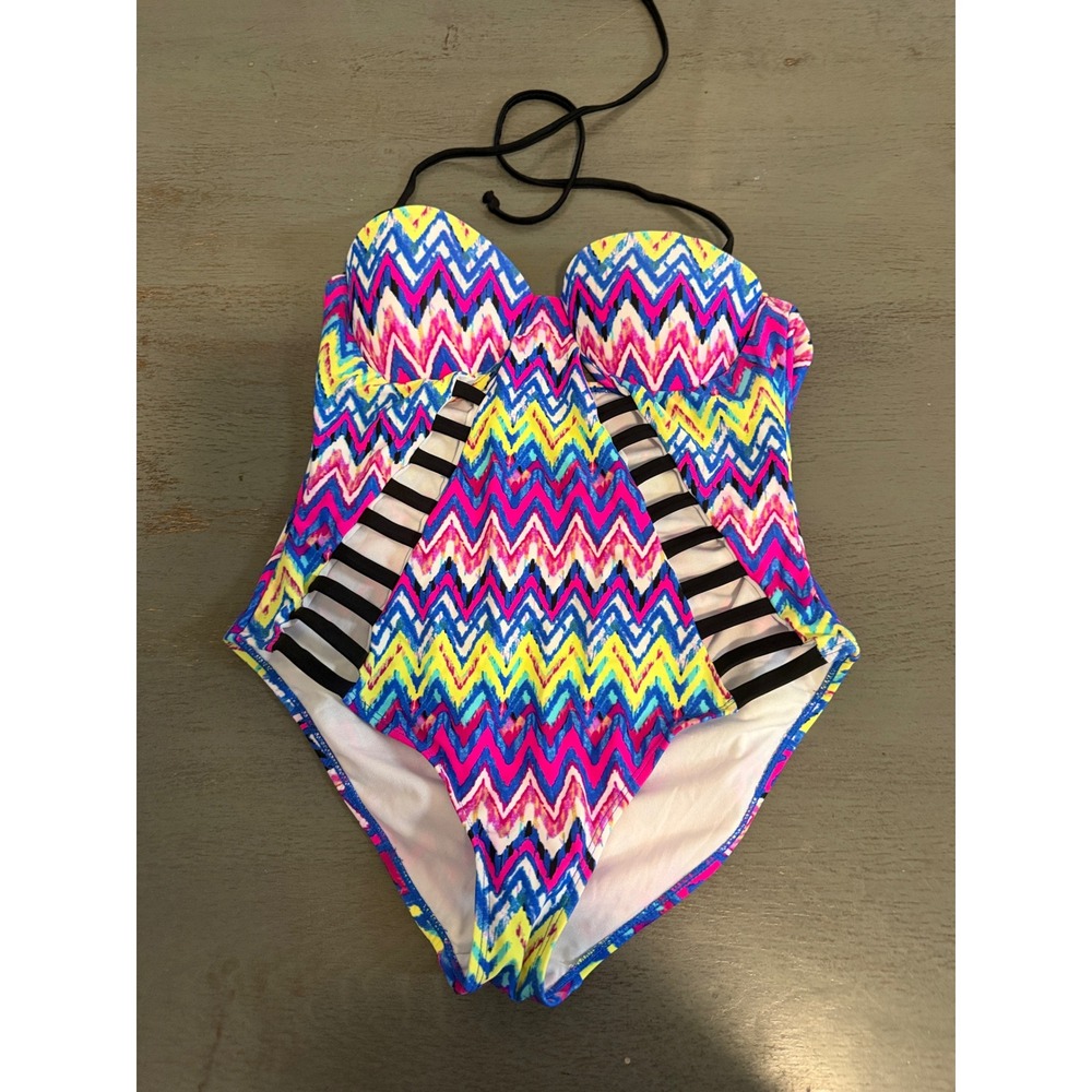 Bongo Womens Multicolor Chevron Zigzag Cutout Halter One Piece Swimsuit Medium